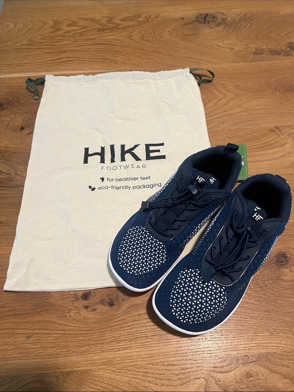 Hike Footwear Flow Barefoot Shoes Women 7.5 Navy Wide Toe Speed Lace NWT